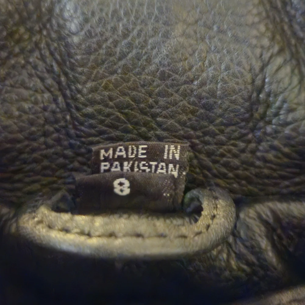 Vintage Black Fringed Leather Biker Jacket - Picture 9 of 9